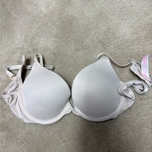 PINK Victoria's Secret Light Gray Bra 32A